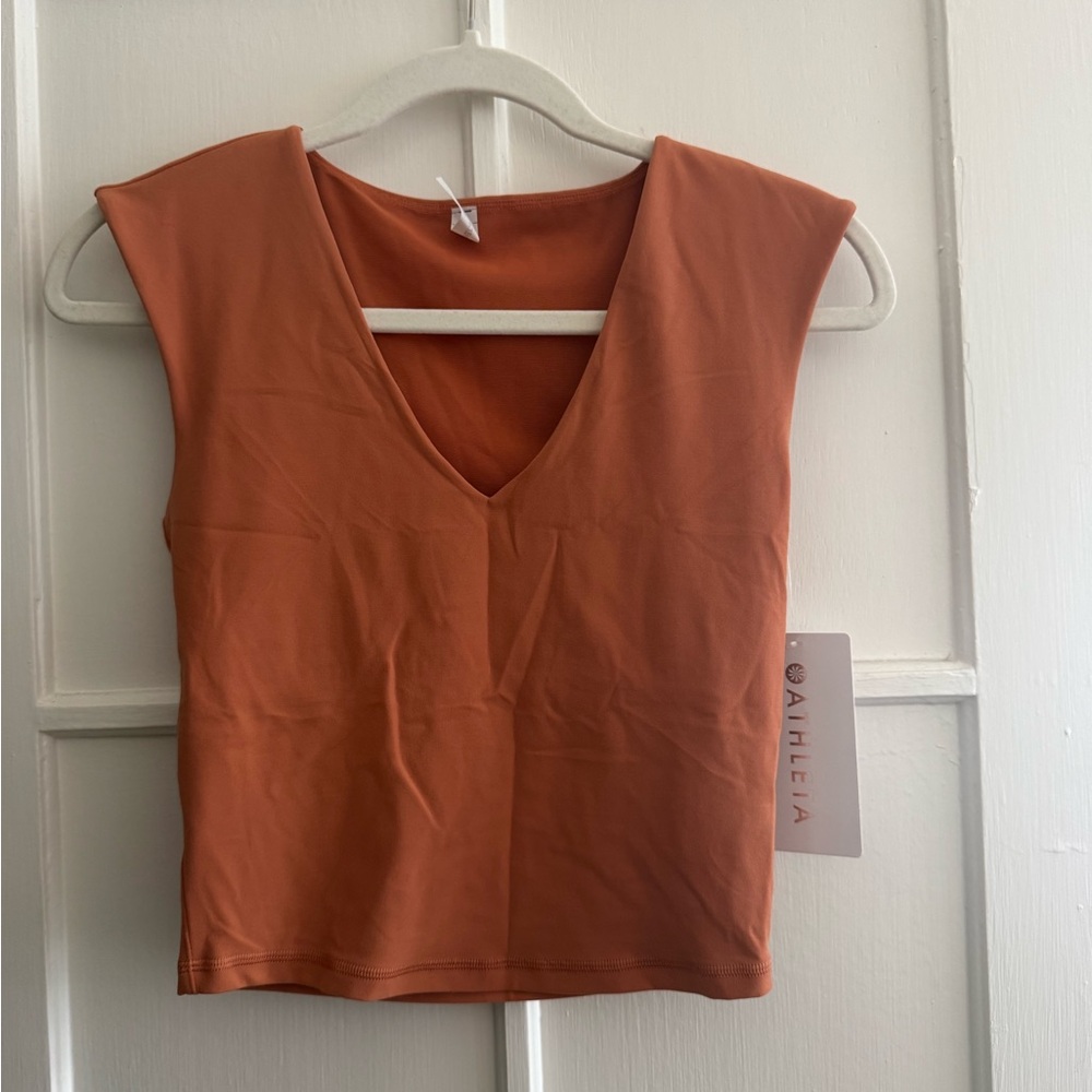 ATHLETA Workout Top 🧡